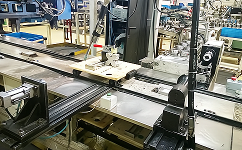 RFID超高頻抗金屬耐高溫標簽UT8427應用于智能制造工業(yè)產(chǎn)線